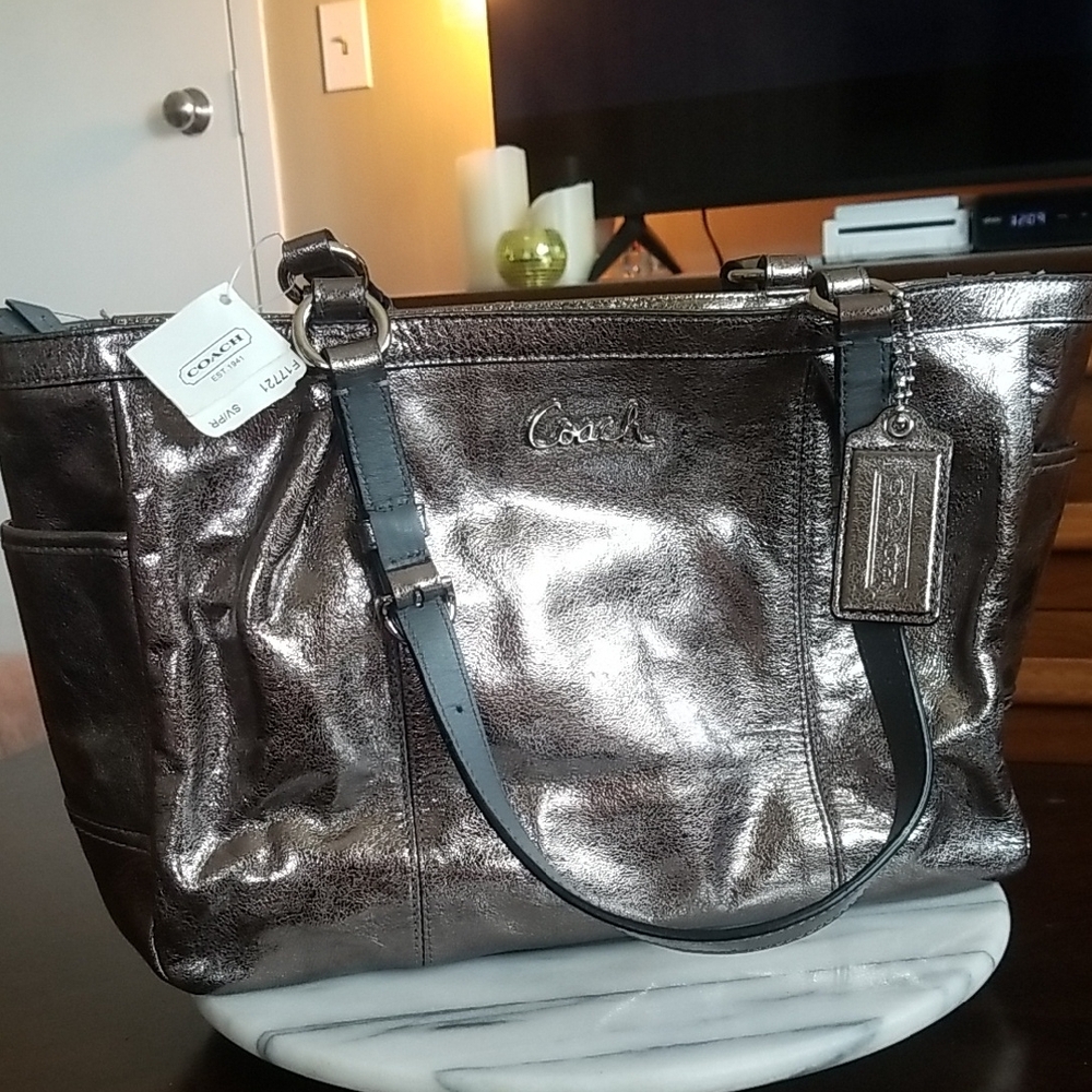 Coach Gunmetal Shimmering Metallic Tote! NWT ๐ 2011 - Picture 15 of 17
